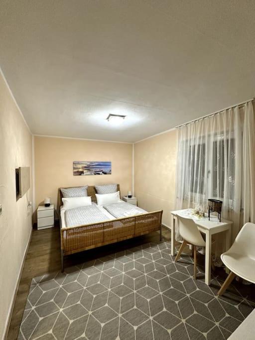 Small Studio For Two - Ferienwohnung Fuer Zwei Бад-Райхенхалль Экстерьер фото
